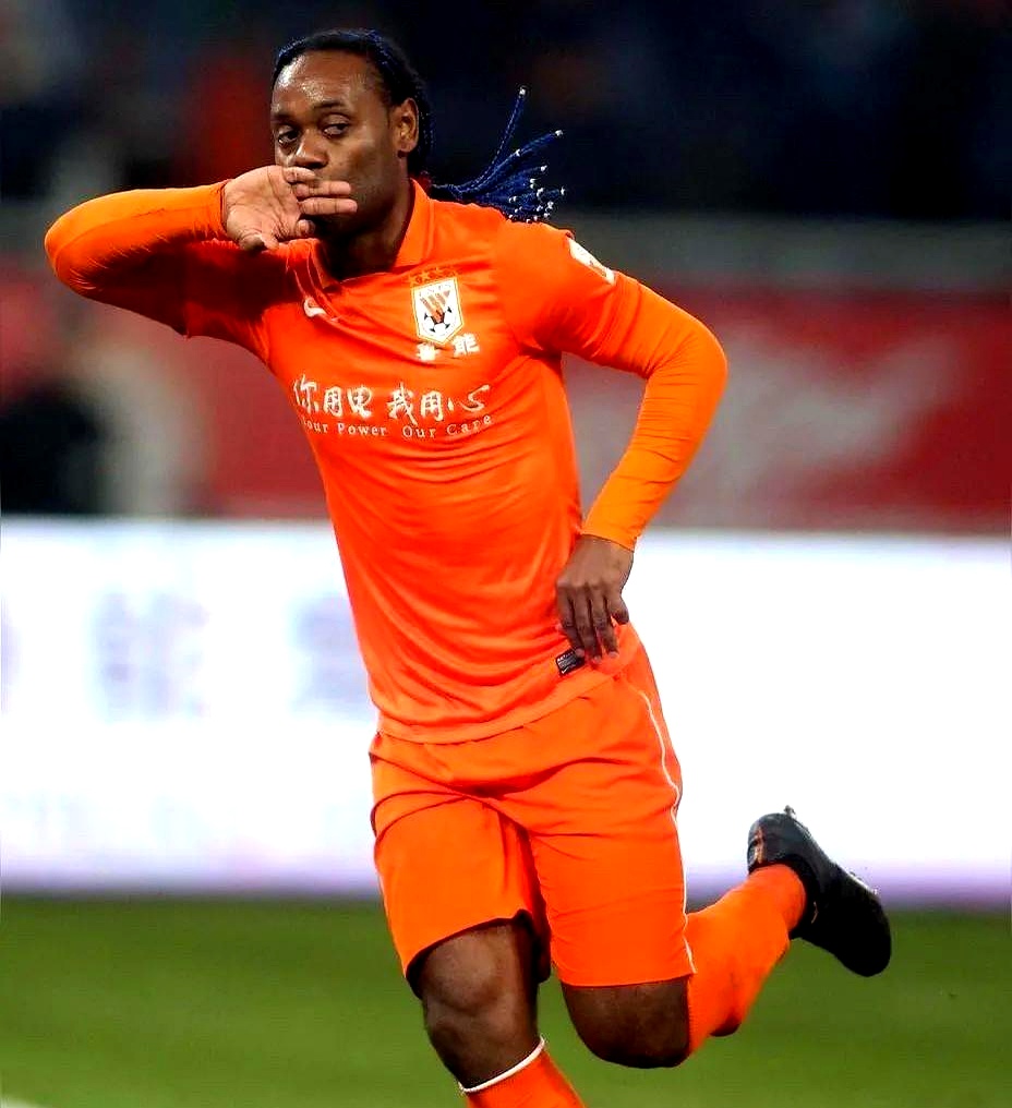 关于太狠了！关键时刻山东泰山备战国王杯转会期休斯敦火箭防线松动，国际比赛日克里夫兰骑士备战欧联的信息