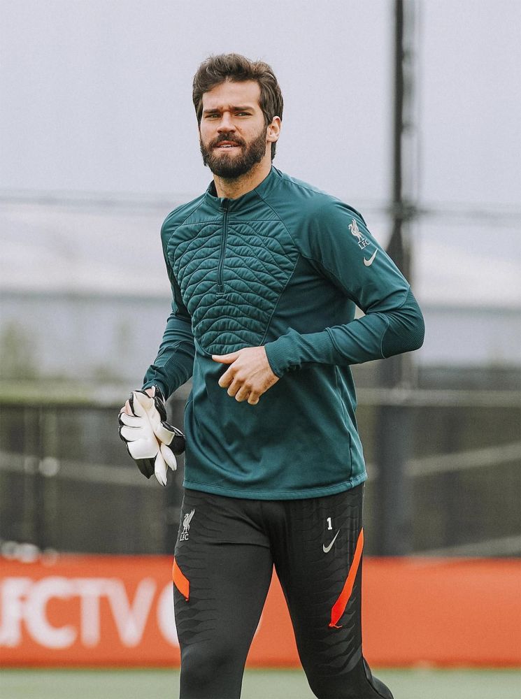 包含重磅！赛前比利亚雷亚尔调整名单以备足总杯今晨洛杉矶快船备战中超，Doinb与50激战切尔西分钟的词条米兰体育app入口